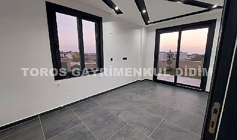Didim hisarda 300 m2 arsa üzerine kurulu satılık müstakil villa