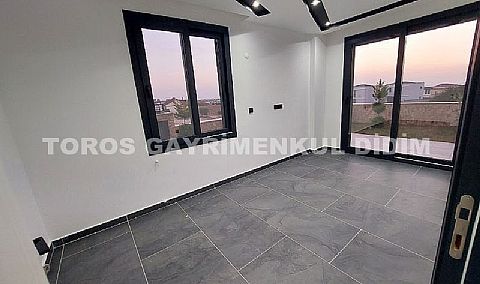 Didim hisarda 300 m2 arsa üzerine kurulu satılık müstakil villa