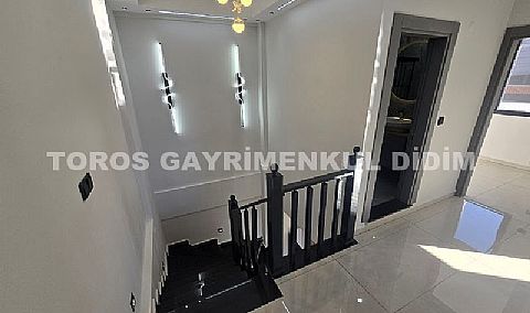 Didim hisarda satilik 3+1 yazlik villa 
