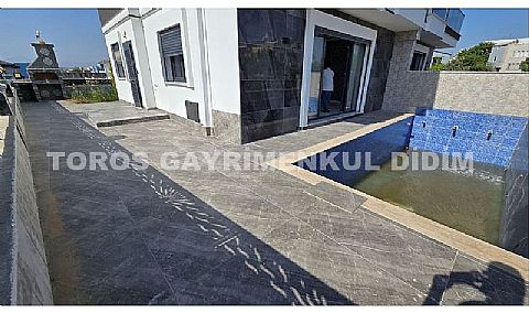 didim hisarda satılık 3+1 yazlık villa