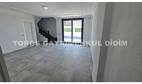 Didim hisarda satılık havuzlu villa