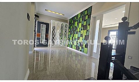 Didim hisarda satılık saunalı  hamamlı villa