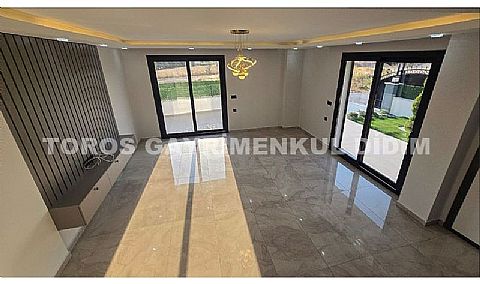 Didim Hisar’da 500 m2 arsa içerisinde satılık 4 adet dublex villa