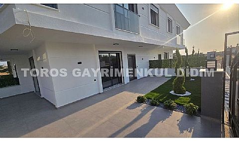 Didim Hisar’da 500 m2 arsa içerisinde satılık 4 adet dublex villa