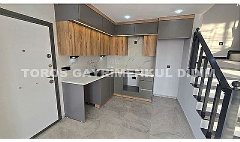 Didim Hisar’da 500 m2 arsa içerisinde satılık 4 adet dublex villa