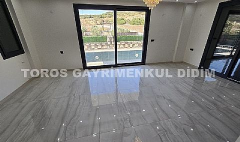 Didim Hisar’da 5+1 Satılık Lüks Villa
