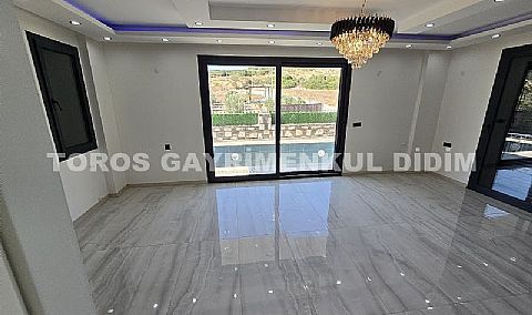 Didim Hisar’da 5+1 Satılık Lüks Villa