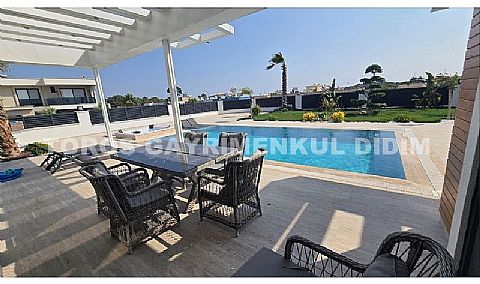 Didim Köşe Konum, 656 m² Arsa, Özel Tasarım Ful Eşyalı Villa