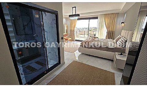 Didim Köşe Konum, 656 m² Arsa, Özel Tasarım Ful Eşyalı Villa