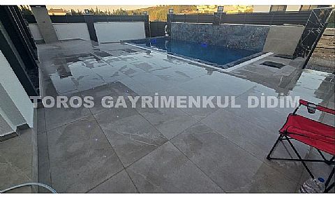 Didim mavişehirde denize 400 mt mesafede satılık müstakil villa
