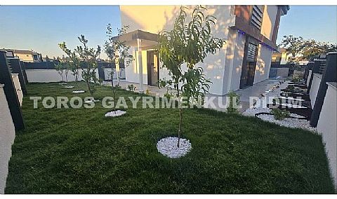 Didim mavişehirde denize 400 mt mesafede satılık müstakil villa
