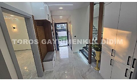 Didim mavişehirde denize 400 mt mesafede satılık müstakil villa
