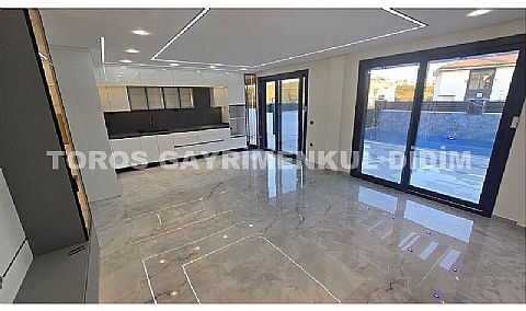 Didim mavişehirde denize 400 mt mesafede satılık müstakil villa