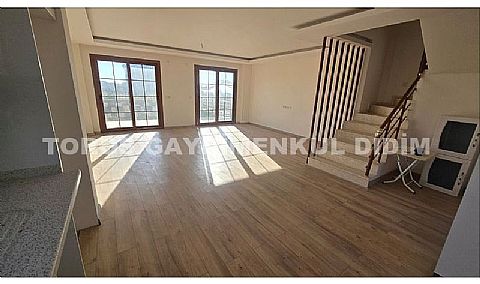 Didim Mavişehir’de , 300  m2  arsa içerisinde,  4+1  deniz  manzaralı  satılık  villa