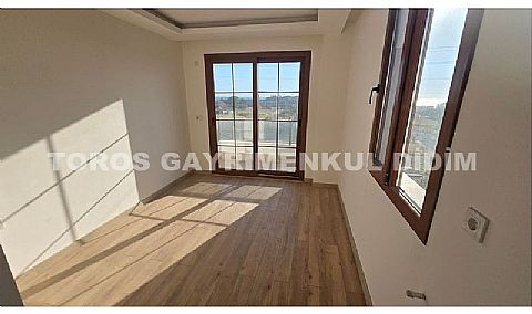 Didim Mavişehir’de , 300  m2  arsa içerisinde,  4+1  deniz  manzaralı  satılık  villa