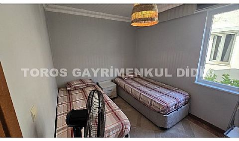 Didim Mavişehir’de Denize Sıfır Eşyalı Ters Dubleks