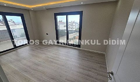 Didim merkez hisar mahallesinde asansörlü binada satılık dubleks daire