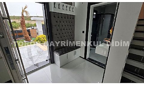 didimde 526m2 arsa içinde satılık full eşyalı saunalı hamamlı havuzlu 4+1 müstakil villa