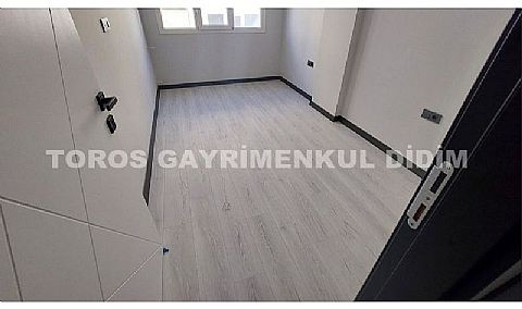 didimde altınkum denize 1 km mesafede satılık apartman dubleksi