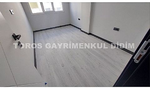 didimde altınkum denize 1 km mesafede satılık apartman dubleksi