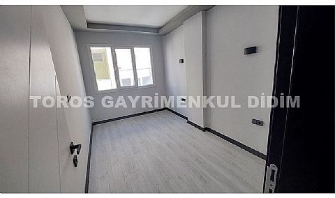 didimde altınkum denize 1 km mesafede satılık apartman dubleksi