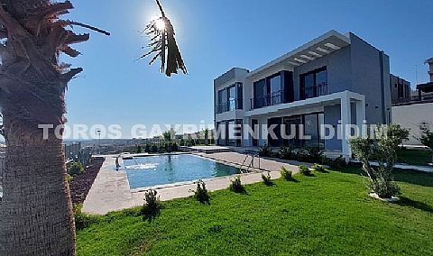 Didim,de Deniz Manzaralı satılık Müstakil Villa