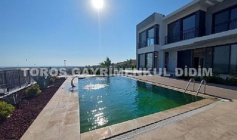 Didim,de Deniz Manzaralı satılık Müstakil Villa