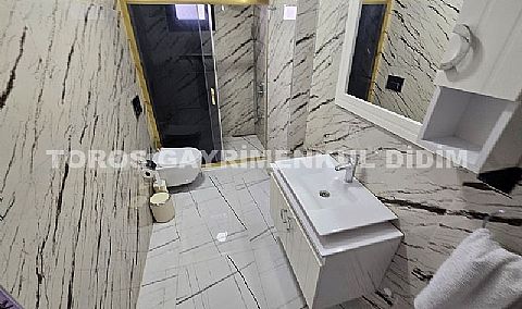 Didimde Denize 2 dk — Efeler Mahallesi’nde Site İçi 4+1 Bahçeli Villa 