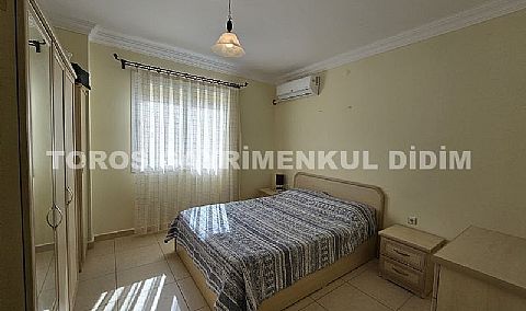 Didimde Havuzlu güvenlikli sitede satılık eşyalı 2+1 yazlık daire