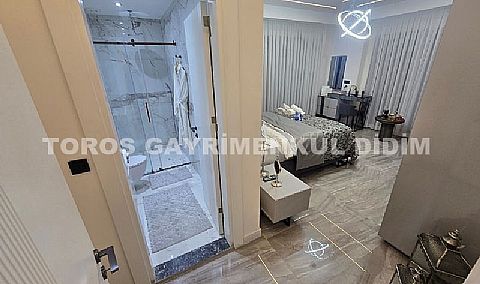 Didim,de Hayalinizdeki Müstakil Yaşam Başlıyor! 4+1 Ayrı Mutfaklı Sıfır Eşyalı Satılık Villa 