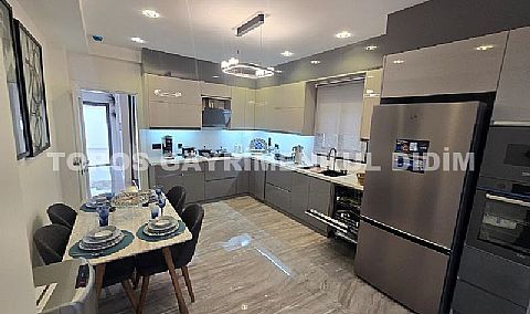 Didim,de Hayalinizdeki Müstakil Yaşam Başlıyor! 4+1 Ayrı Mutfaklı Sıfır Eşyalı Satılık Villa 