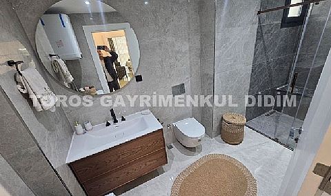 Didim,de Hayalinizdeki Müstakil Yaşam Başlıyor! 4+1 Ayrı Mutfaklı Sıfır Eşyalı Satılık Villa 