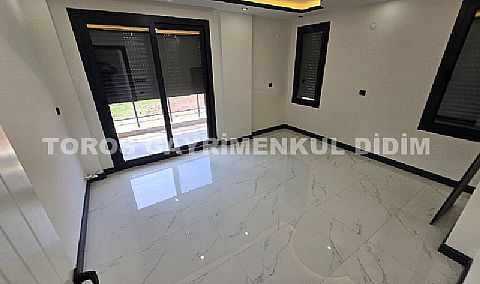 Didimde plaja 700 mt mesafede satılık müstakil emsallerine göre uygun fiyatlı villa