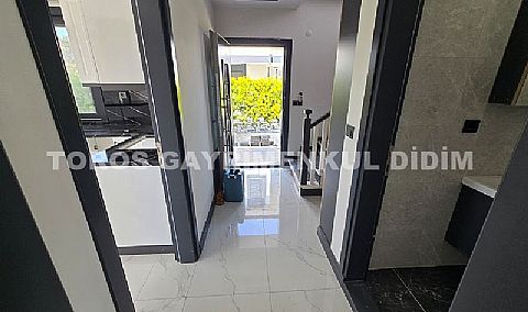 Didimde plaja 700 mt mesafede satılık müstakil emsallerine göre uygun fiyatlı villa