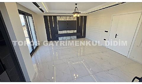 Didimde plaja 800 mt mesafede satılık müstakil ev