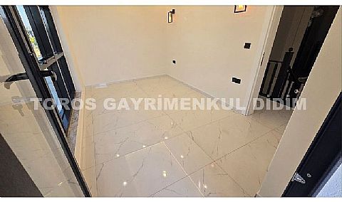 Didimde plaja 800 mt mesafede satılık müstakil ev