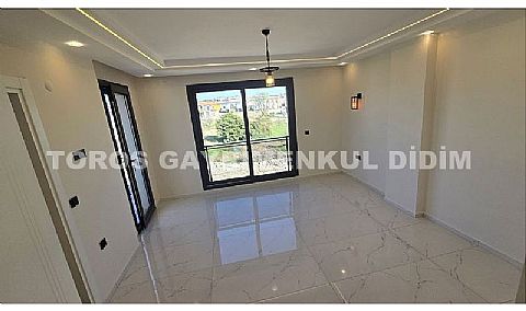 Didimde plaja 800 mt mesafede satılık müstakil ev
