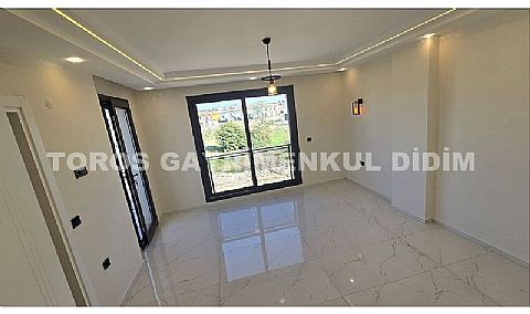 Didimde plaja 800 mt mesafede satılık müstakil ev