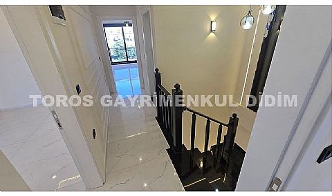 Didimde plaja 800 mt mesafede satılık müstakil ev