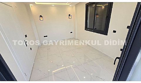 Didimde plaja 800 mt mesafede satılık müstakil ev
