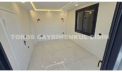 Didimde plaja 800 mt mesafede satılık müstakil ev