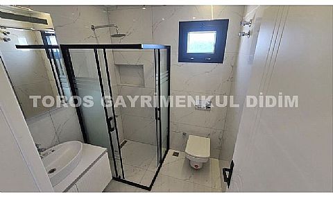 Didimde plaja 800 mt mesafede satılık müstakil ev