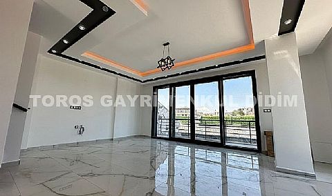 Didim’in sevilen ve sakin bölgelerinden Hisar Mahallesi’nde, müstakil tapulu, kullanıma hazır 3+1 villa satışta