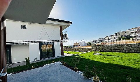 Fiyat  8,000,000 TL ‘den başlamaktadır.